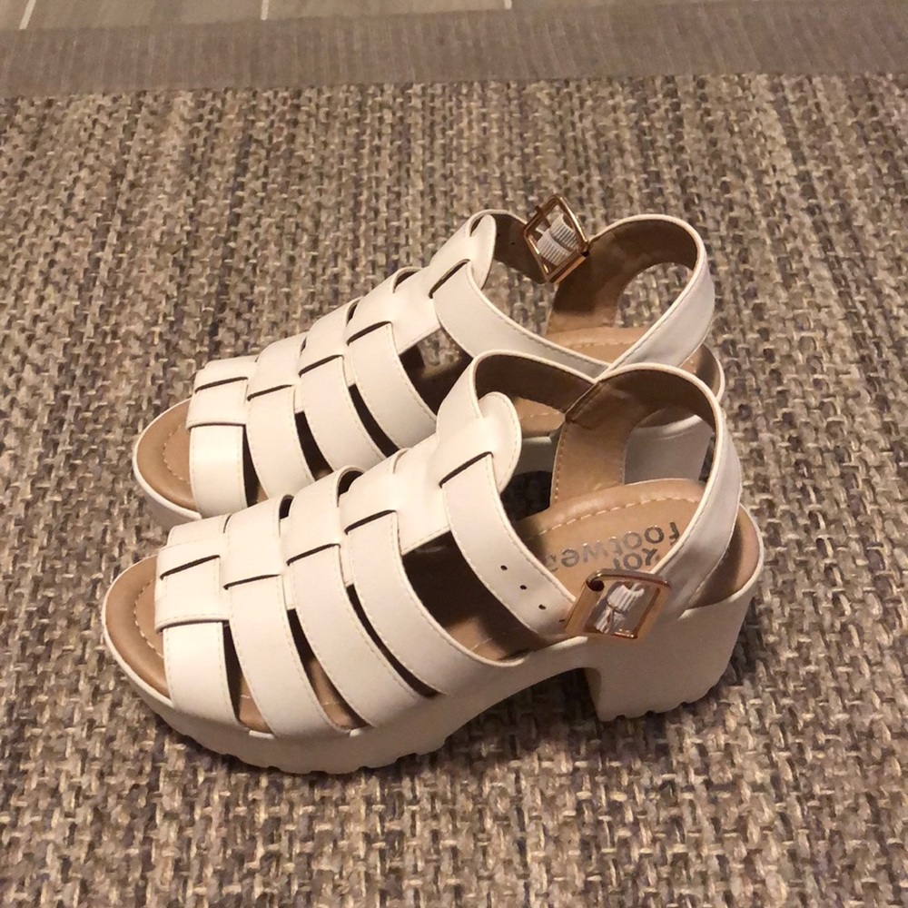 White Chucky heeled sandal